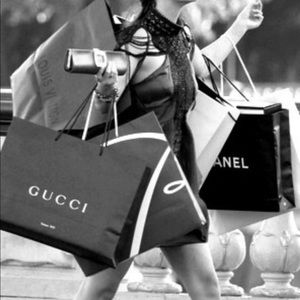 Meet your Posher, Tiara